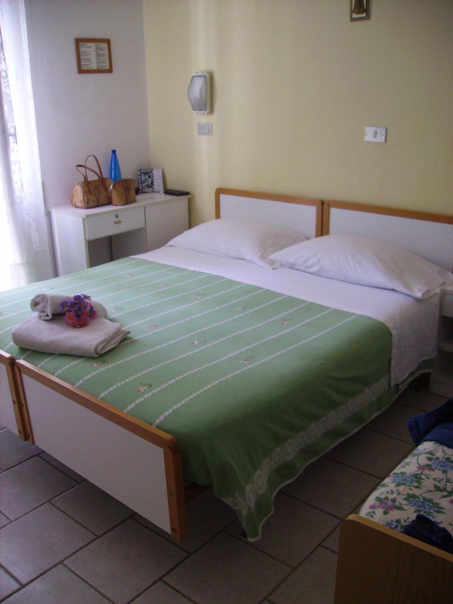 Albergo Maria Gabriella Rimini Kültér fotó