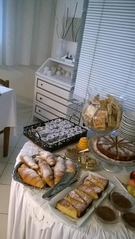 Albergo Maria Gabriella Rimini Kültér fotó